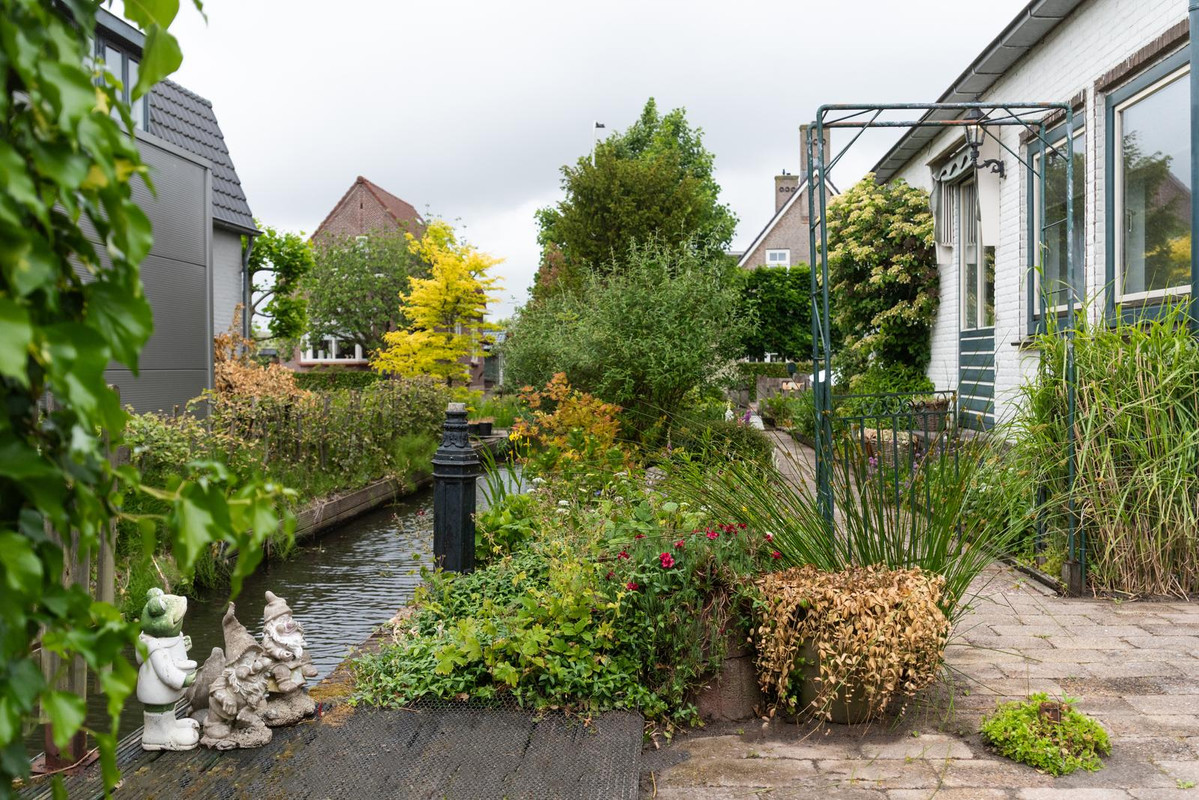 Vrijstaande woning te koop: Oosteinderweg 308, Aalsmeer