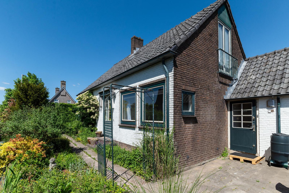 Vrijstaande woning te koop: Oosteinderweg 308, Aalsmeer