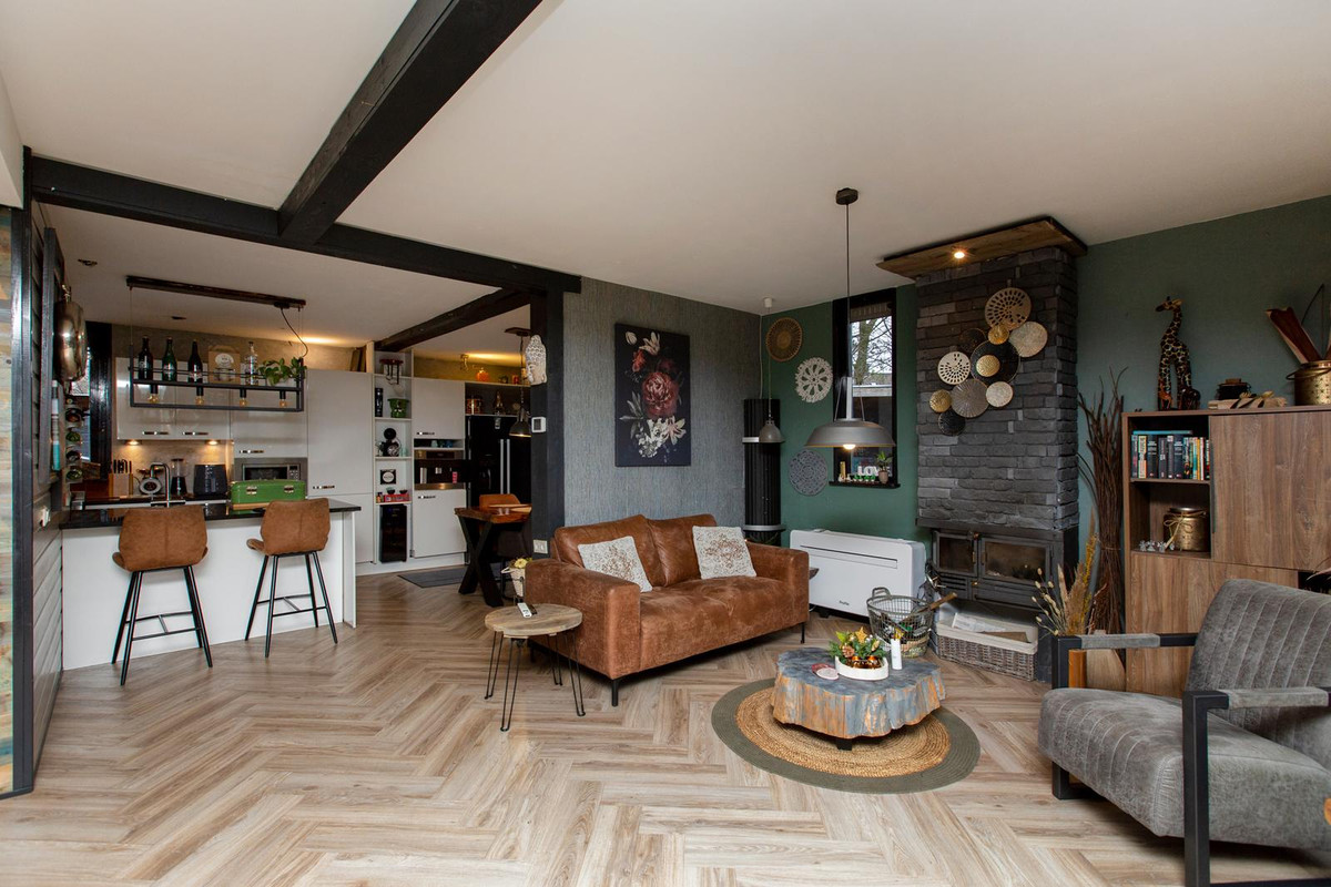 Hoekwoning te huur: Valkenkamp 10, Maarssen