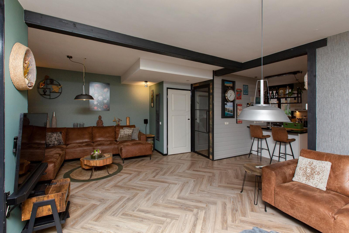 Hoekwoning te huur: Valkenkamp 10, Maarssen