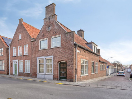 Hoogstraat 28