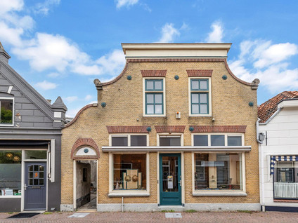 Dorpsstraat 22