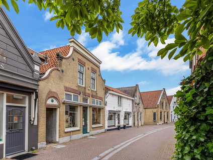 Dorpsstraat 22