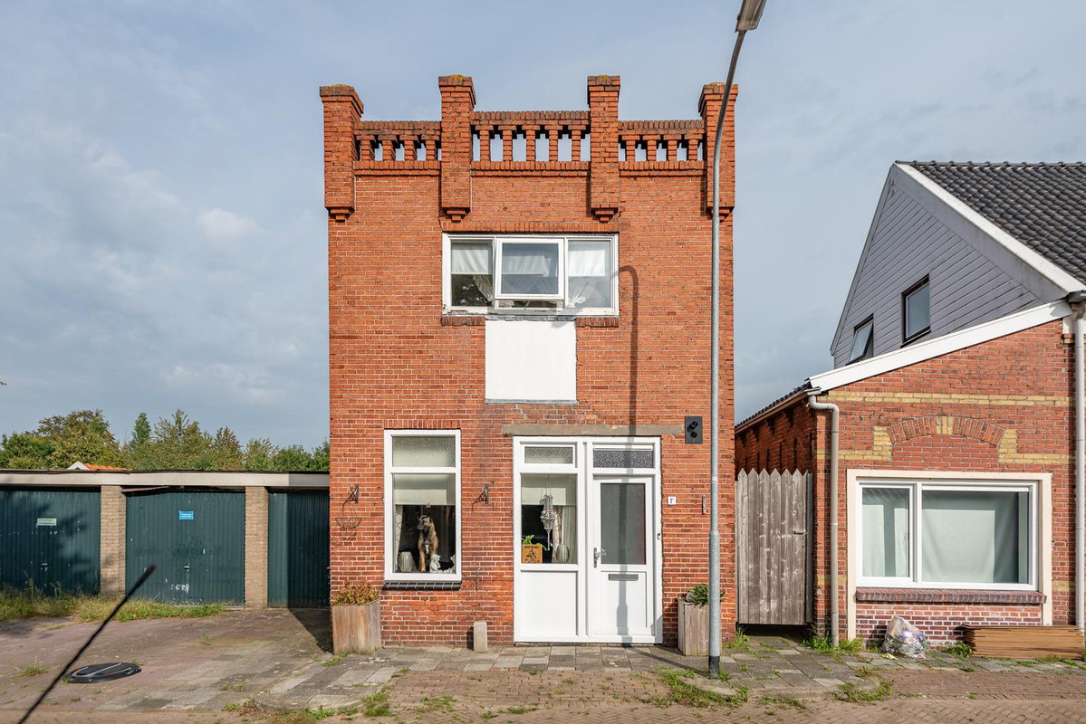 Hoekwoning te koop: St. Vitusstraat 1C, Winschoten