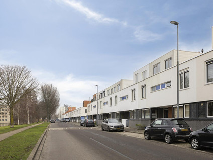 Nehrusingel 130
