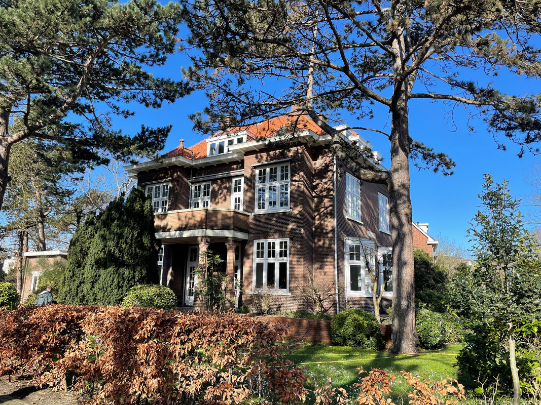 Vrijstaande woning te koop: Ypersestraat 9, 'S-Gravenhage