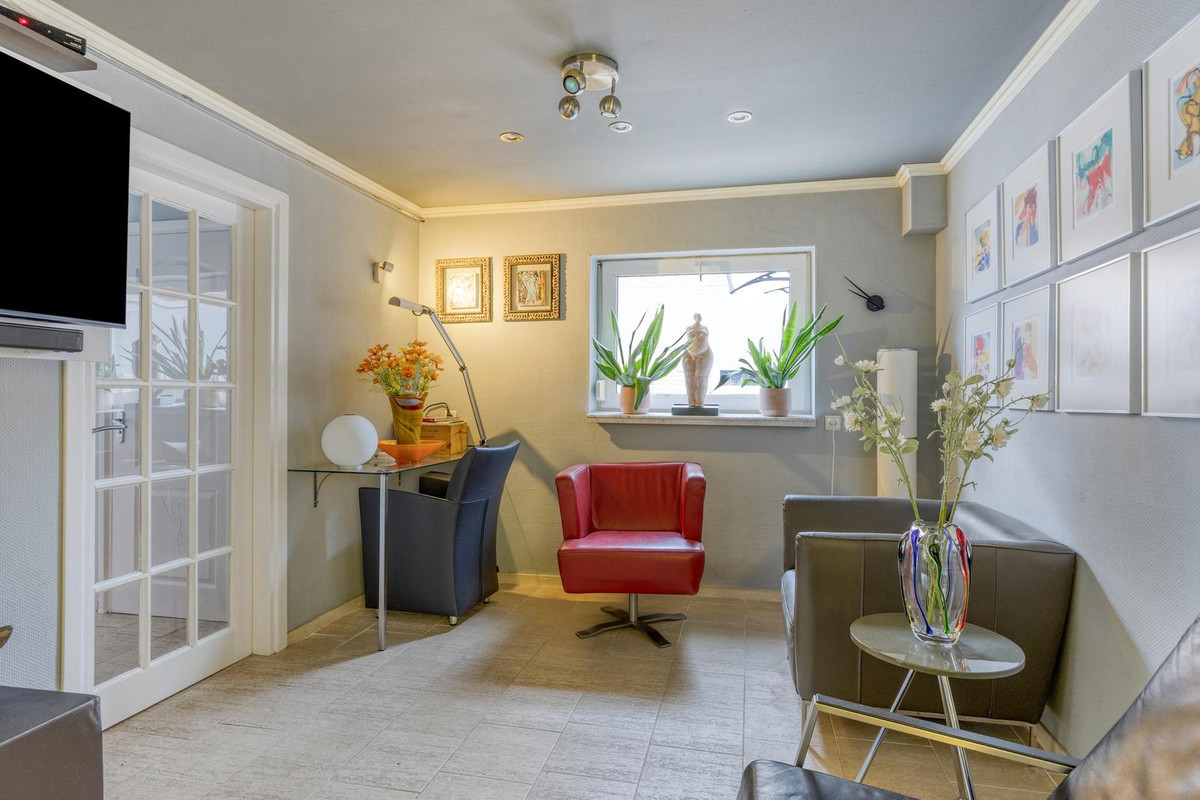 Tussenwoning te koop: In de O 11, Maastricht
