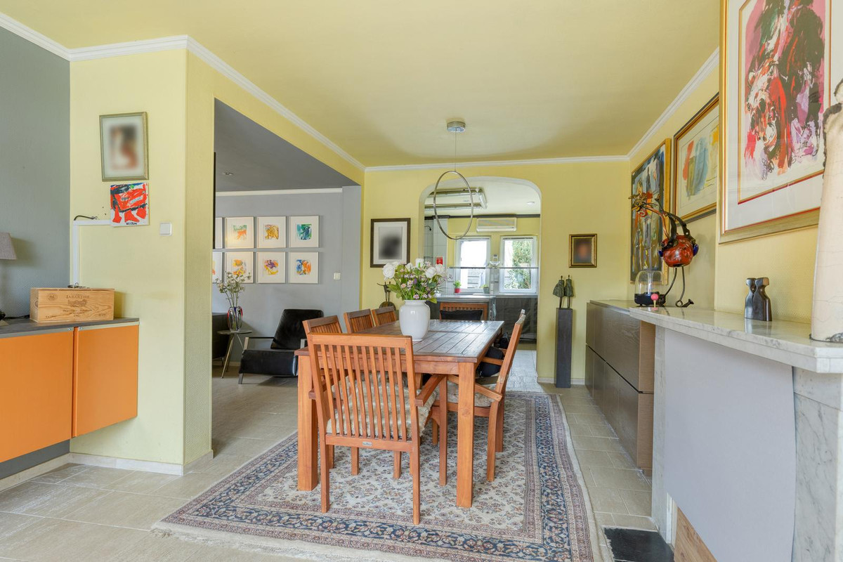 Tussenwoning te koop: In de O 11, Maastricht