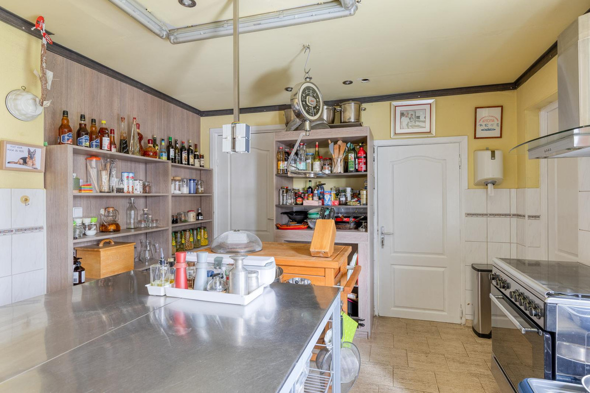 Tussenwoning te koop: In de O 11, Maastricht