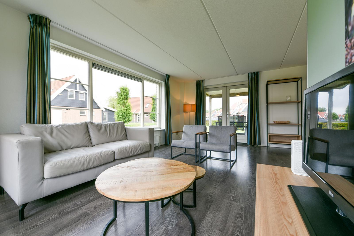 Twee-onder-één-kap te koop: Leuvenumse beek 59-1059, Biddinghuizen