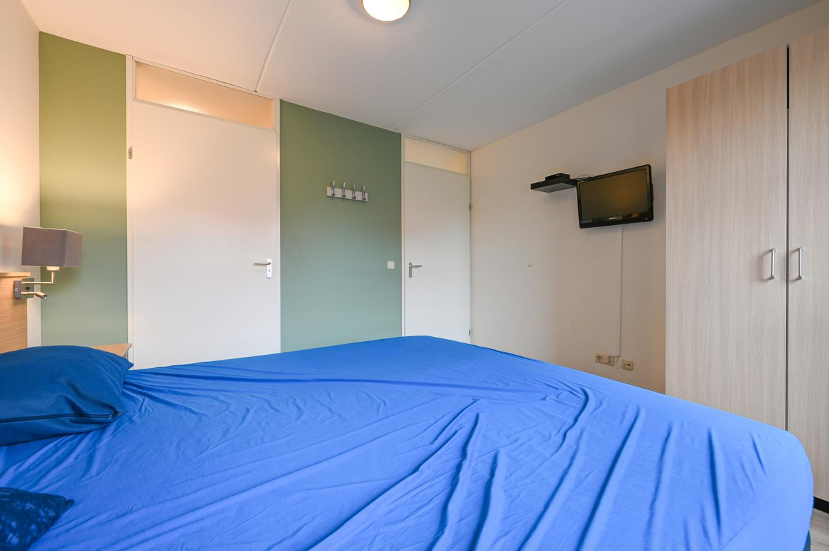 Twee-onder-één-kap te koop: Leuvenumse beek 12-1012, Biddinghuizen