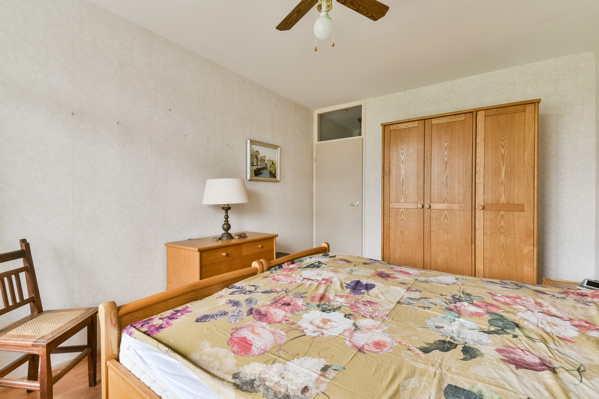 Appartement te koop: Amerbos 229, Amsterdam