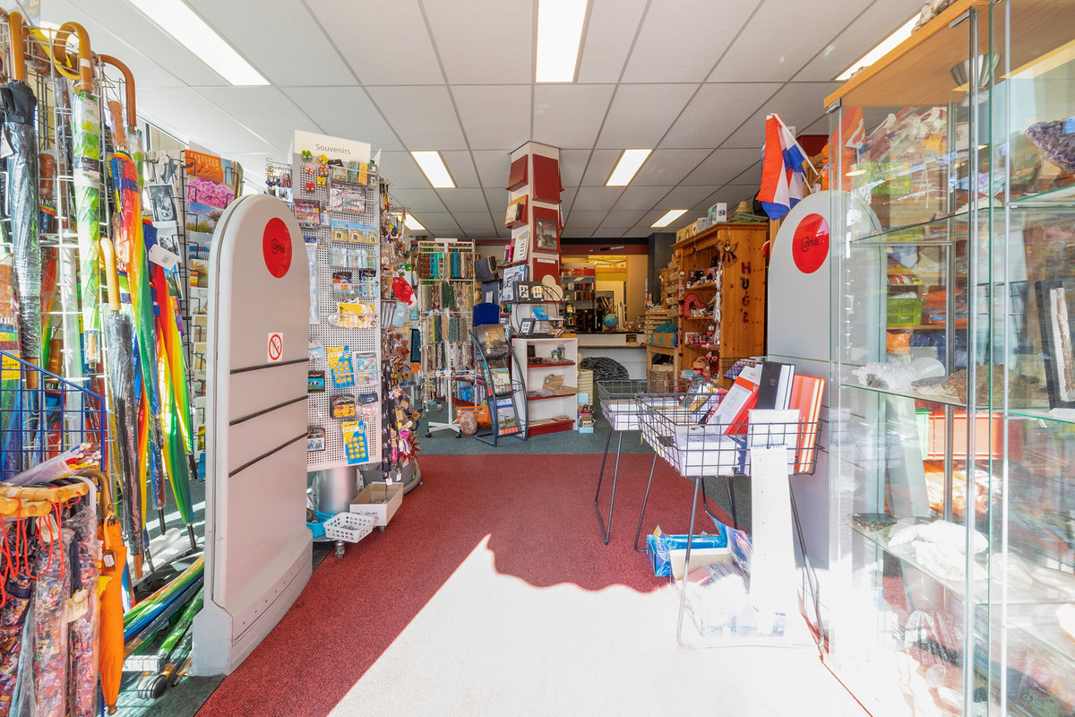 Tussenwoning te koop: Lopikerstraat 2, Schoonhoven