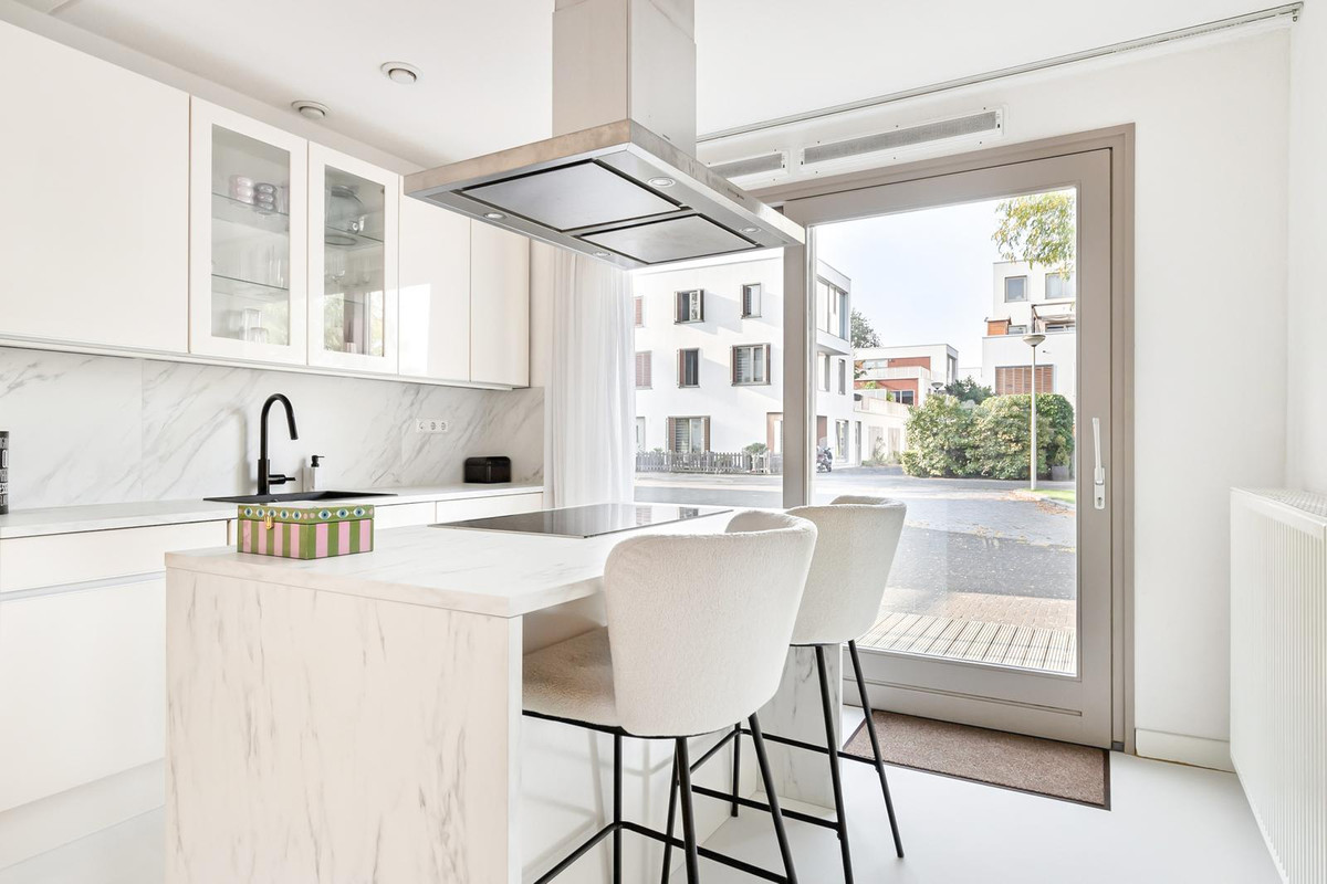 Appartement te koop: Wolbrantskerkweg 125, Amsterdam