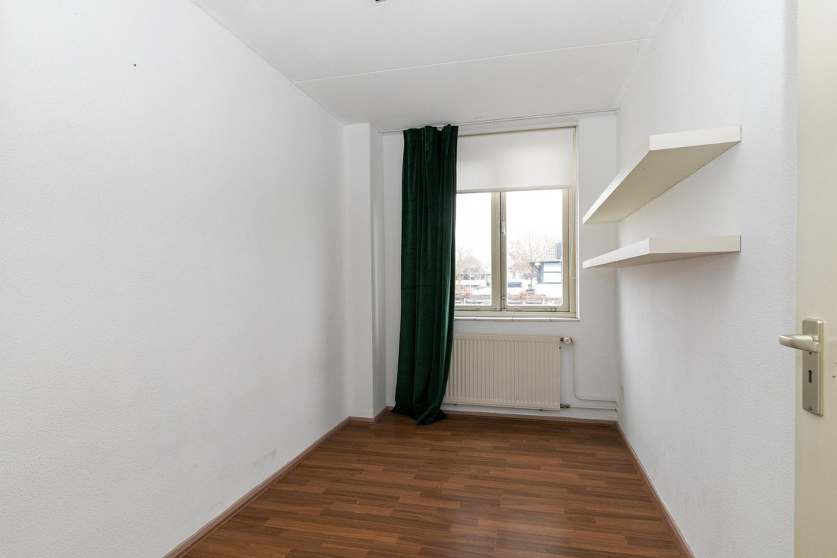 Tussenwoning te koop: Mantingestraat 35, Tilburg