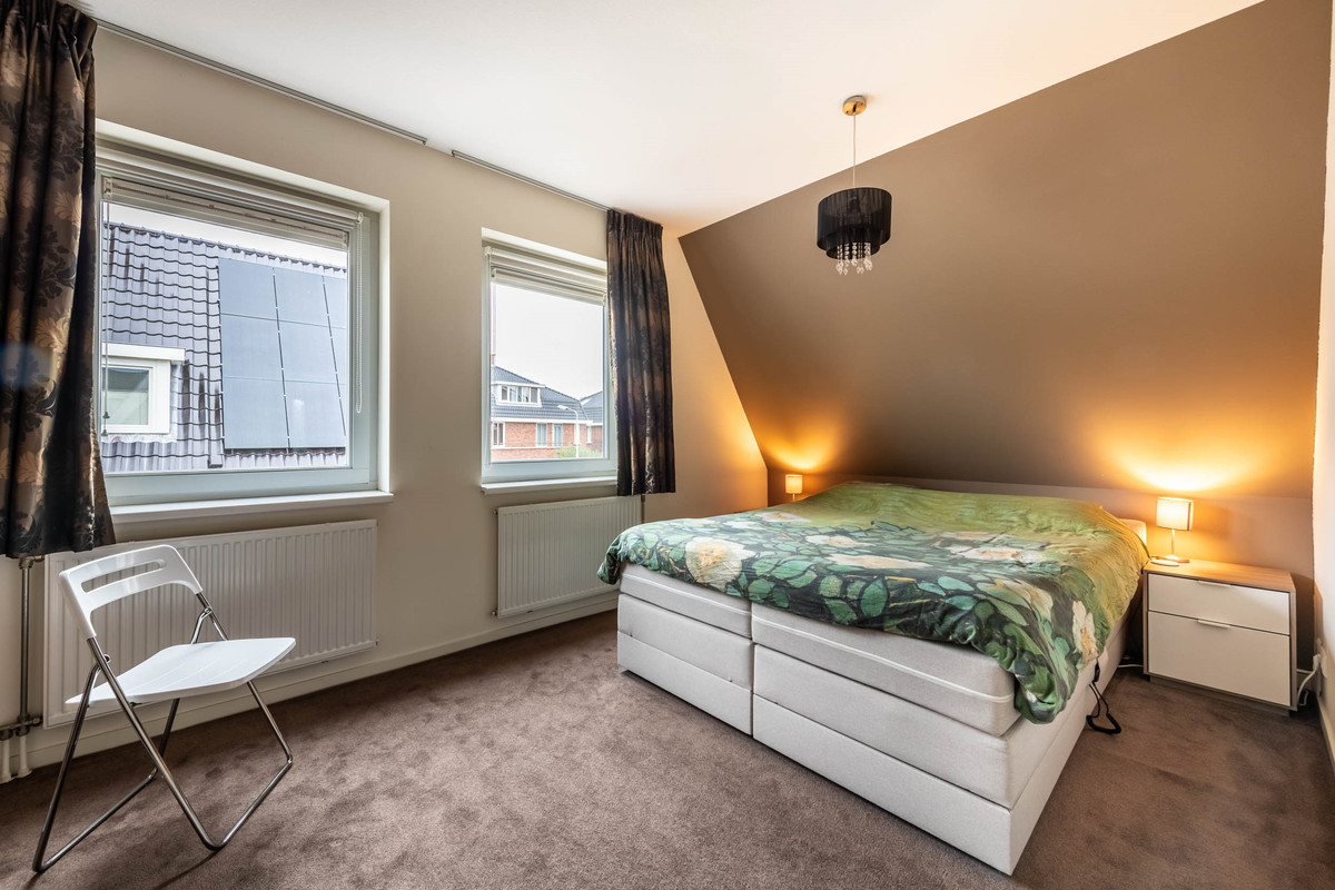 Vrijstaande woning te koop: Lisdoddestraat 98, Kudelstaart