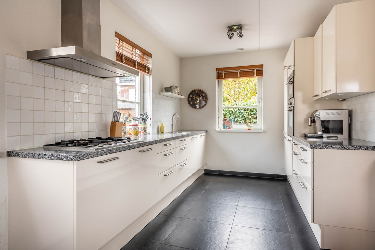 Vrijstaande woning te koop: Lisdoddestraat 98, Kudelstaart