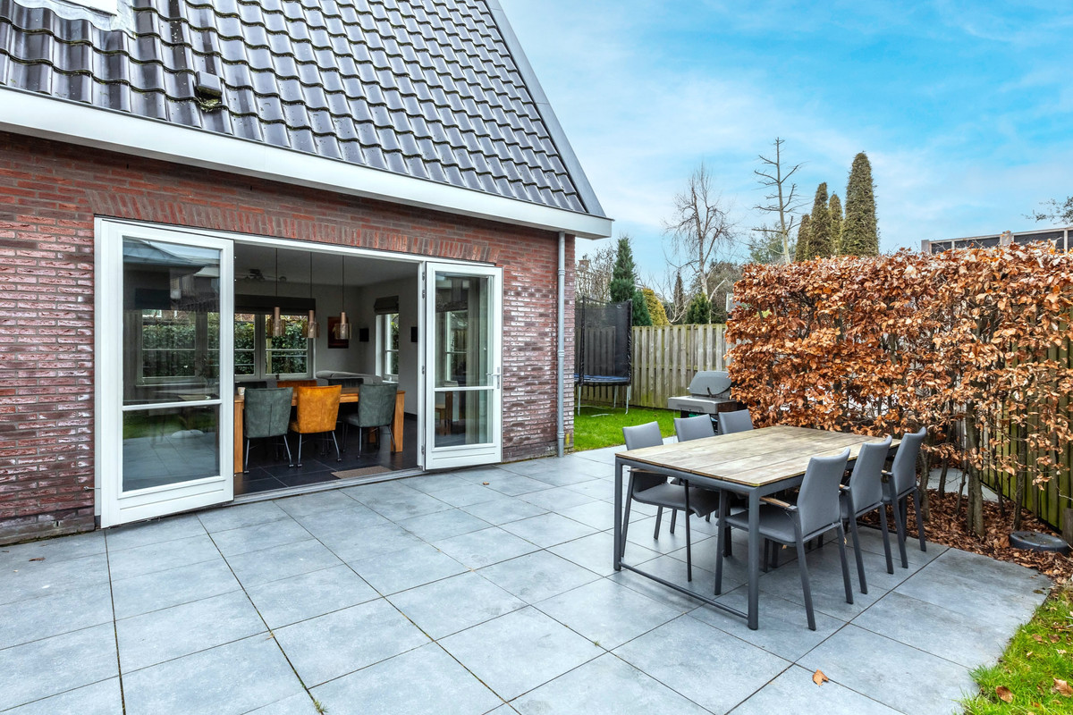 Vrijstaande woning te koop: Lisdoddestraat 98, Kudelstaart