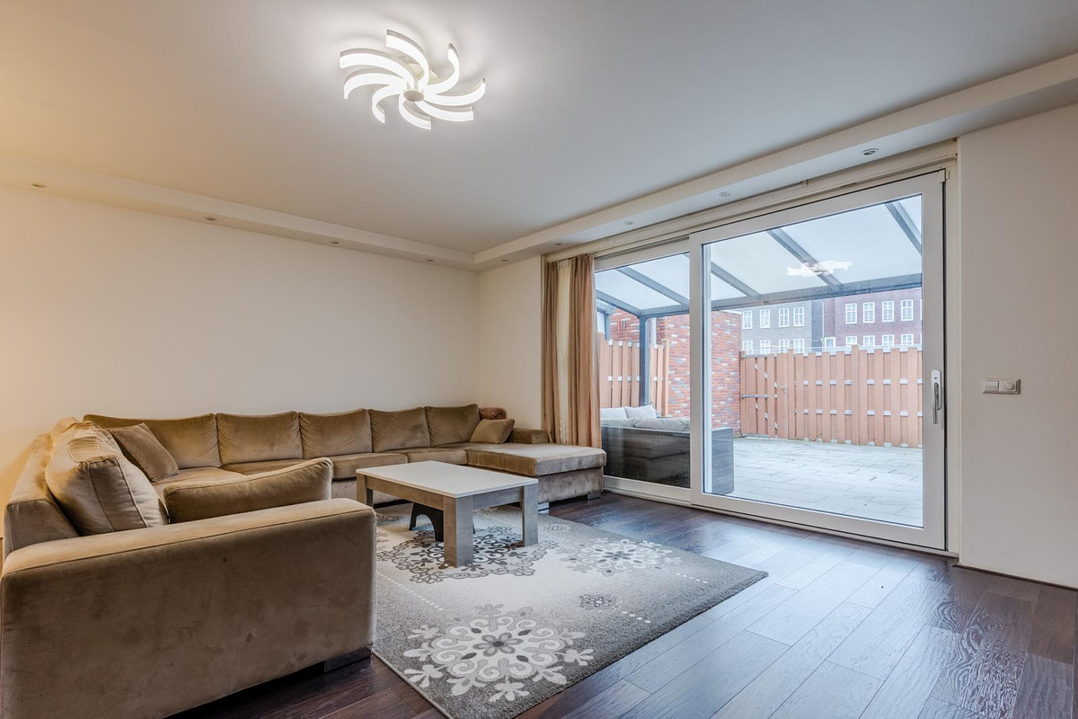 Tussenwoning te koop: Dudok de Withof 4, Amsterdam