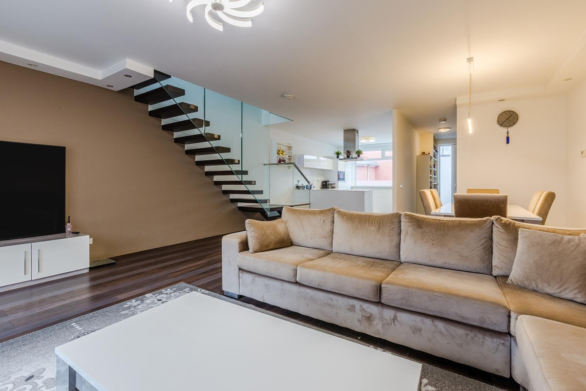 Tussenwoning te koop: Dudok de Withof 4, Amsterdam