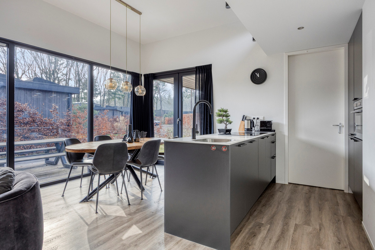 Vrijstaande woning te koop: Oude Veensegrindweg 76-16, Rhenen