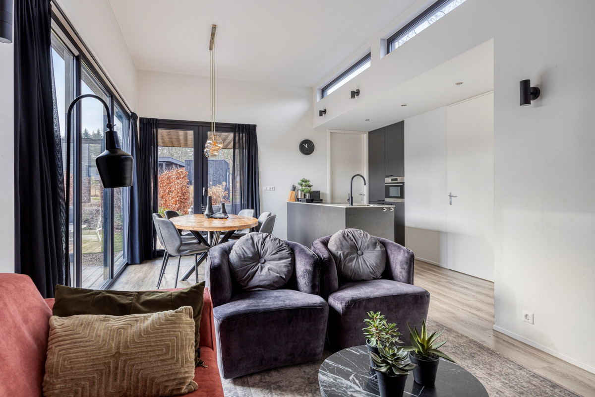 Vrijstaande woning te koop: Oude Veensegrindweg 76-16, Rhenen