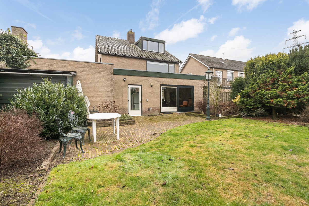 Vrijstaande woning te koop: Sportlaan 12, Bemmel