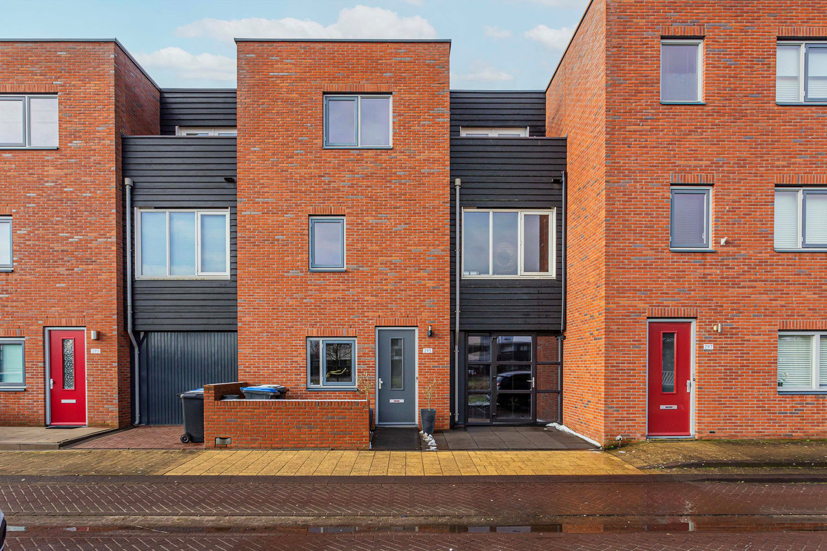 Zeevaart 295, Arnhem