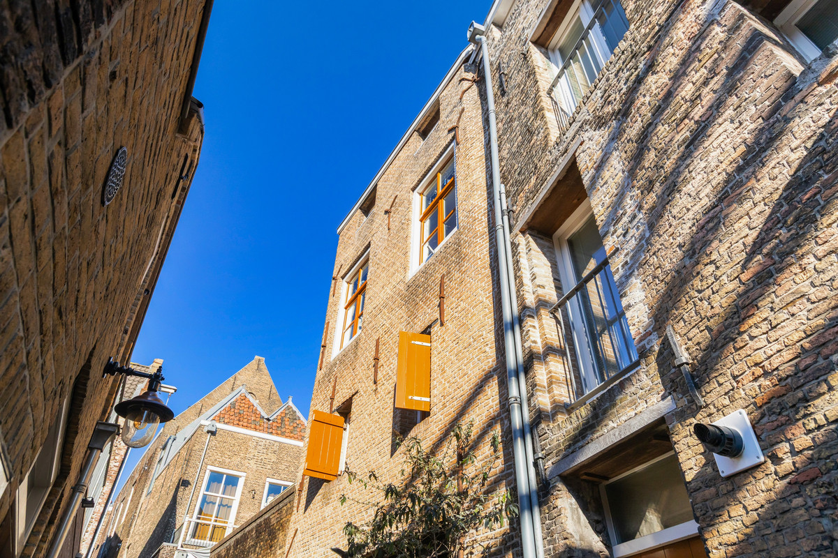 Tussenwoning te koop: Haringstraat 6, Dordrecht