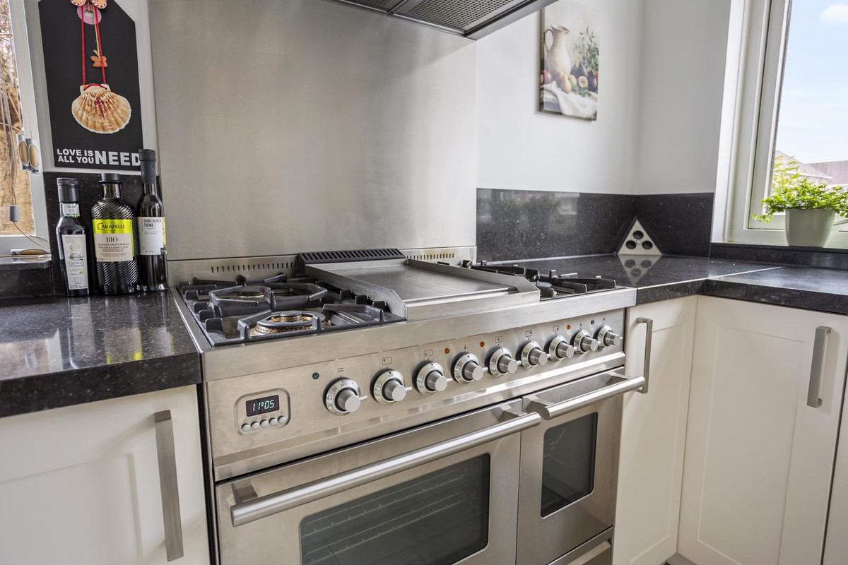 Hoekwoning te koop: Sneeuwwit 22, Zoetermeer