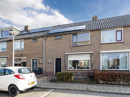 Esdoornstraat 18