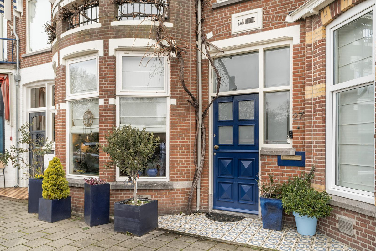 Tussenwoning te koop: Kranenburgweg 27, 'S-Gravenhage
