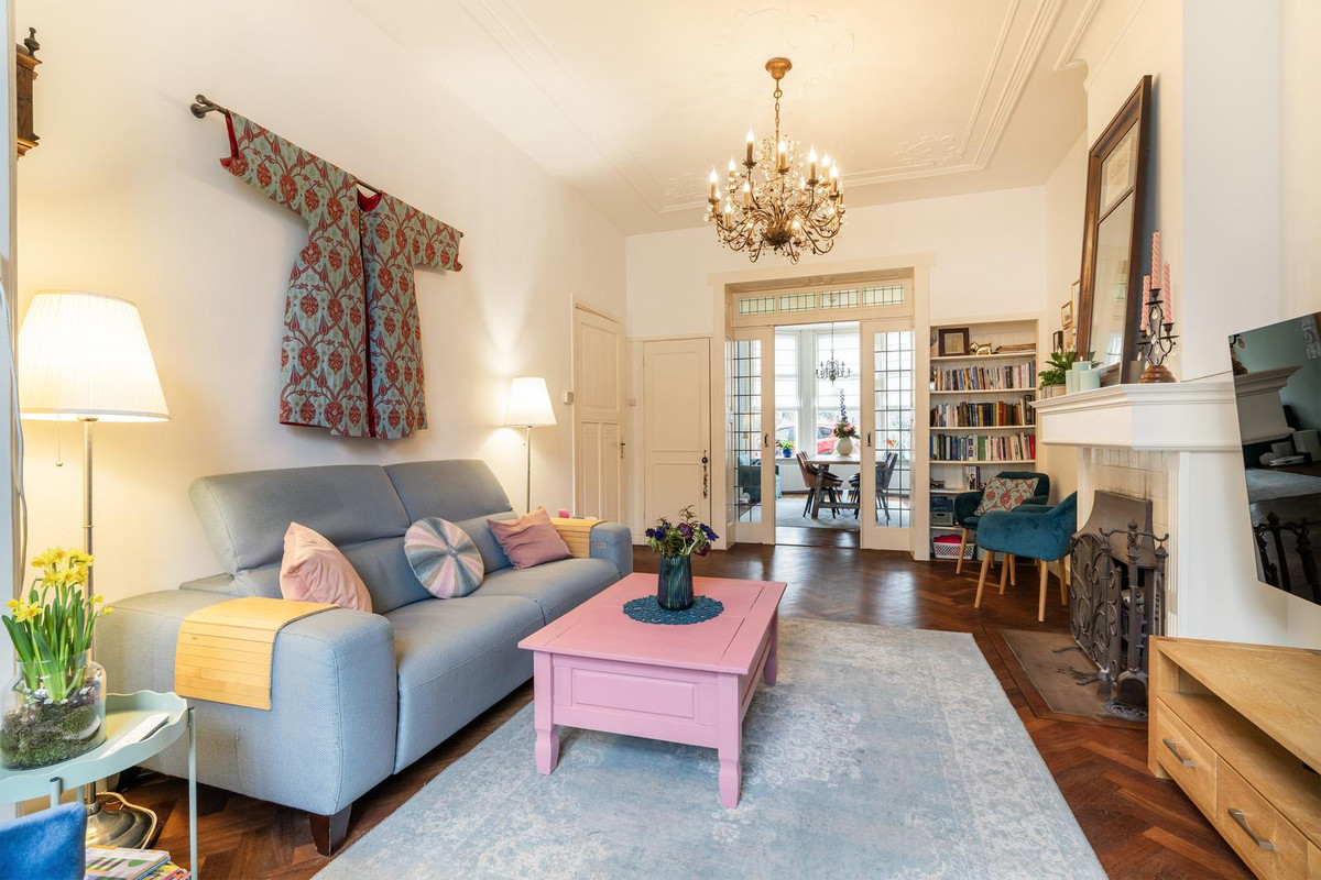 Tussenwoning te koop: Kranenburgweg 27, 'S-Gravenhage