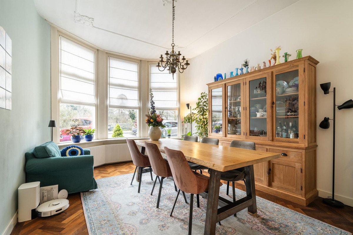 Tussenwoning te koop: Kranenburgweg 27, 'S-Gravenhage