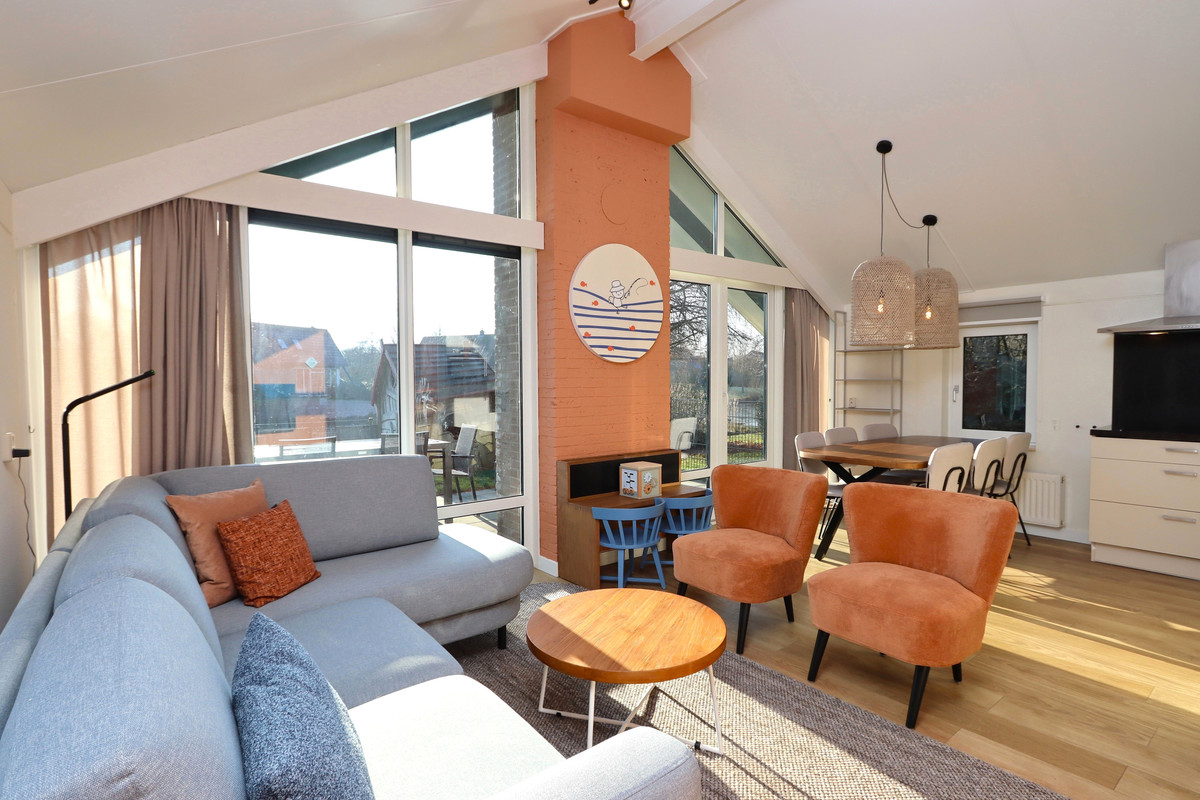Vrijstaande woning te koop: Sandurdreef 5-407, Emmen