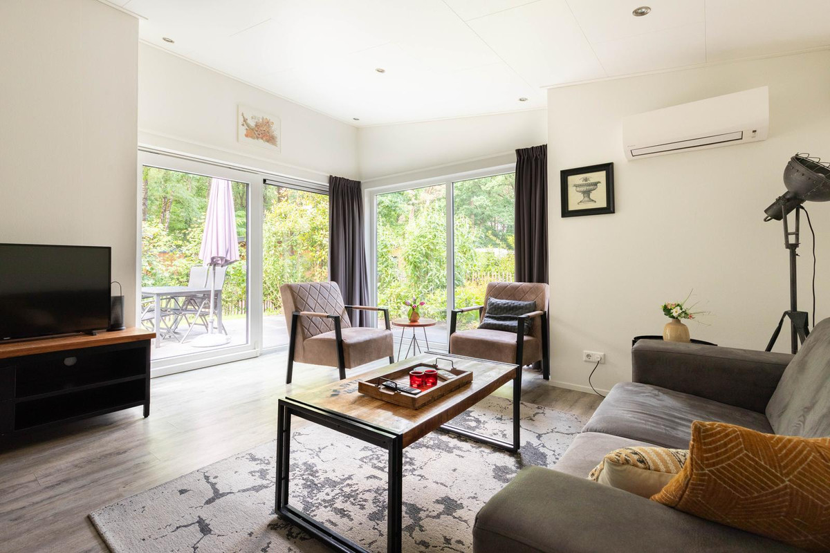 Vrijstaande woning te koop: Roekelseweg 48R59, Wekerom