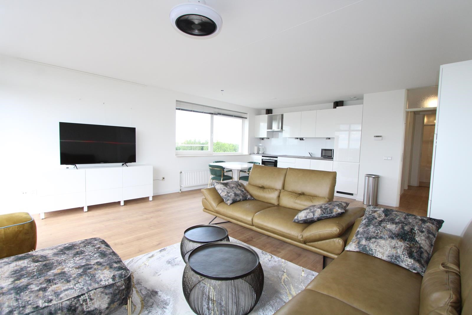 Bovenwoning aan Rosa Spierlaan 324, Amstelveen
