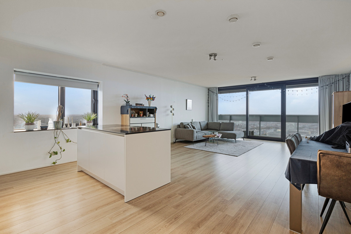 Anna Van Buerenplein 225, Den Haag