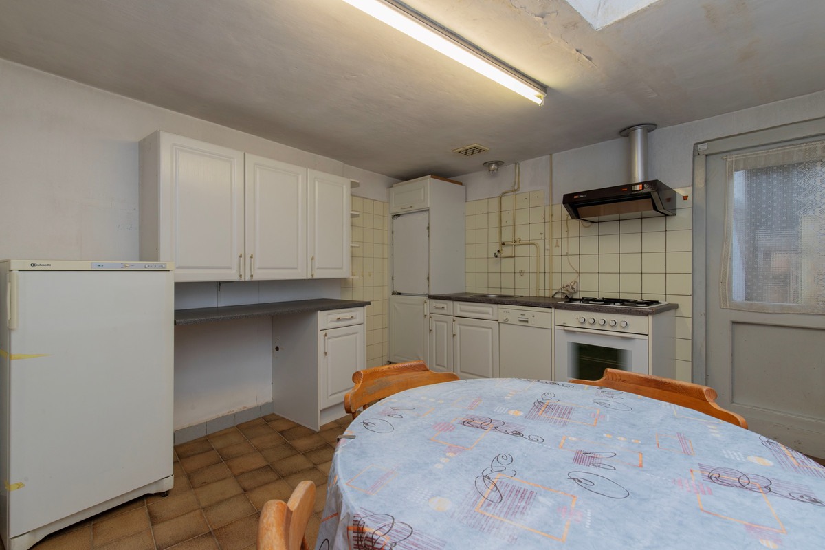 Tussenwoning te koop: Kerkweg 137, Puth