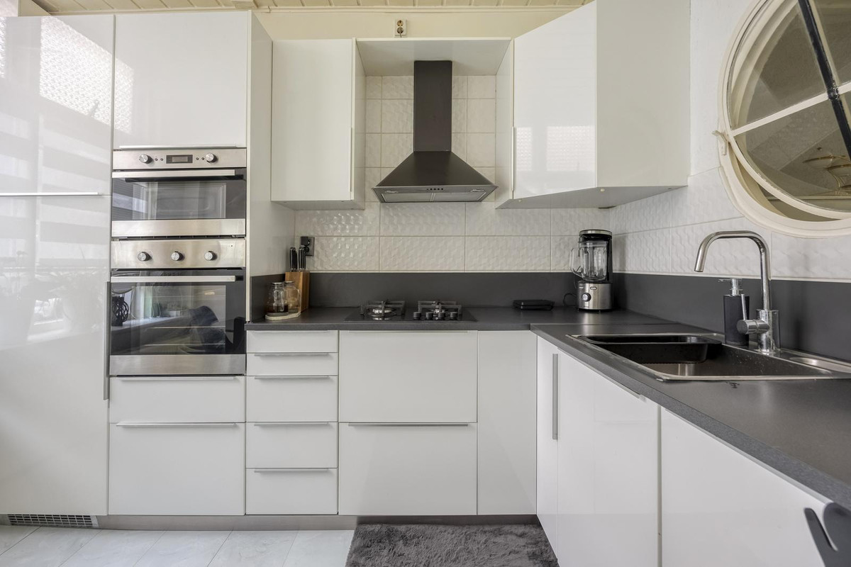 Tussenwoning te koop: Geervlietstraat 30, Rotterdam