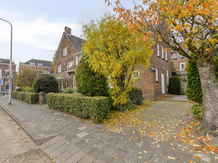 Parklaan 1