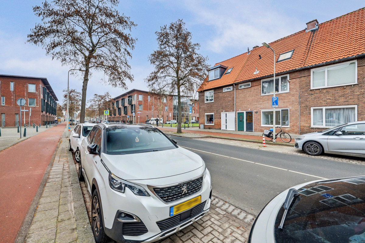 Appartement te koop: Alberdingk Thijmstraat 156, 'S-Gravenhage