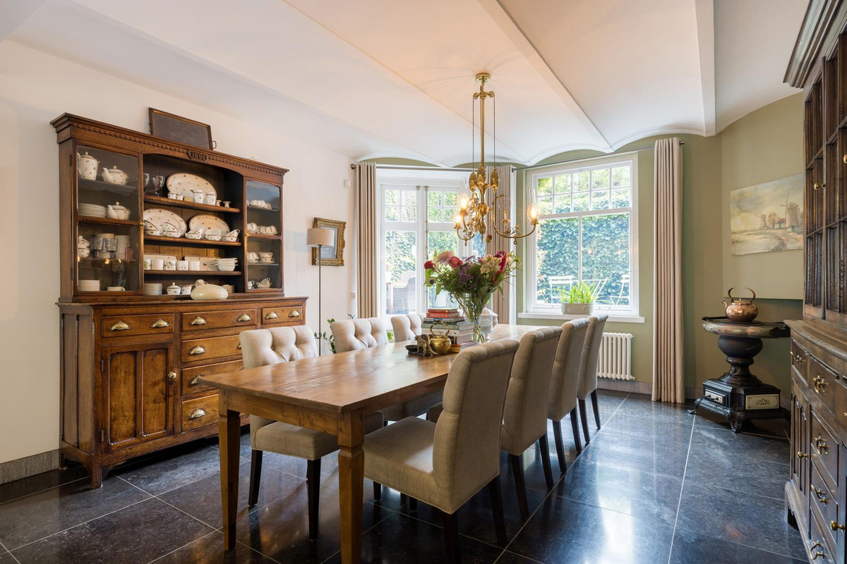 Tussenwoning te koop: Tuinstraat 112, Tilburg