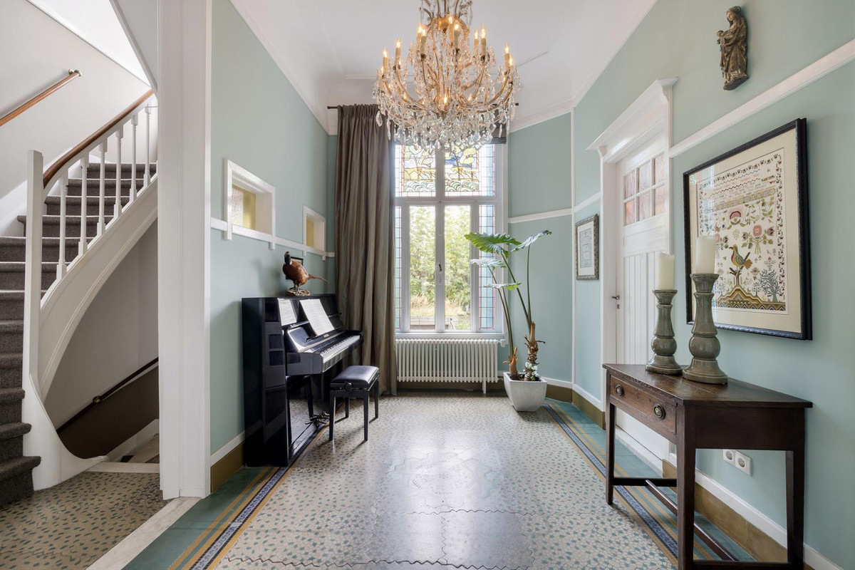 Tussenwoning te koop: Tuinstraat 112, Tilburg