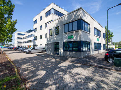 Hanzeweg 17