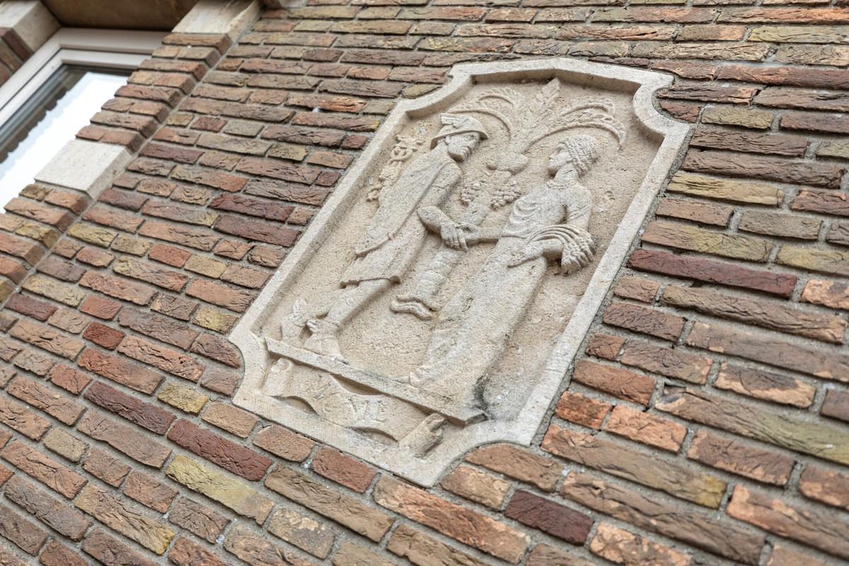 Appartement te koop: Havenweg 1, Dinteloord