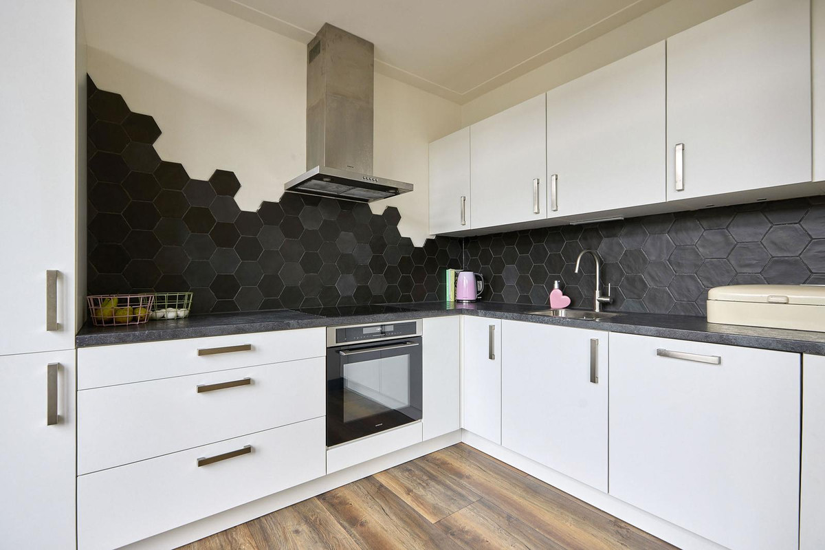 Hoekwoning te koop: Klaverveld 1, Nieuw-Vennep