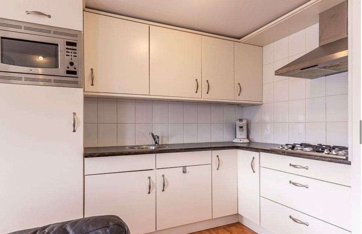 Hoekwoning te huur: Bloemstraat 15, Den Helder