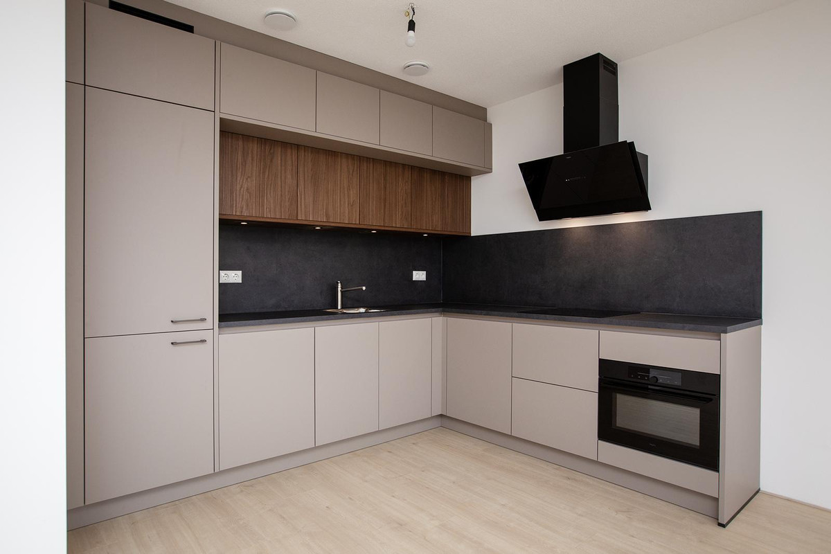 Appartement te huur: Albertina Sisulupad 188, Rotterdam