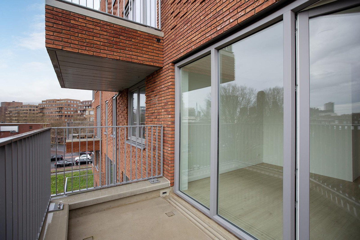 Appartement te huur: Albertina Sisulupad 188, Rotterdam